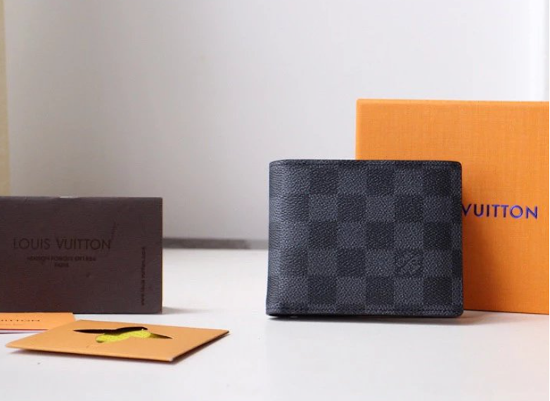 LV Wallet