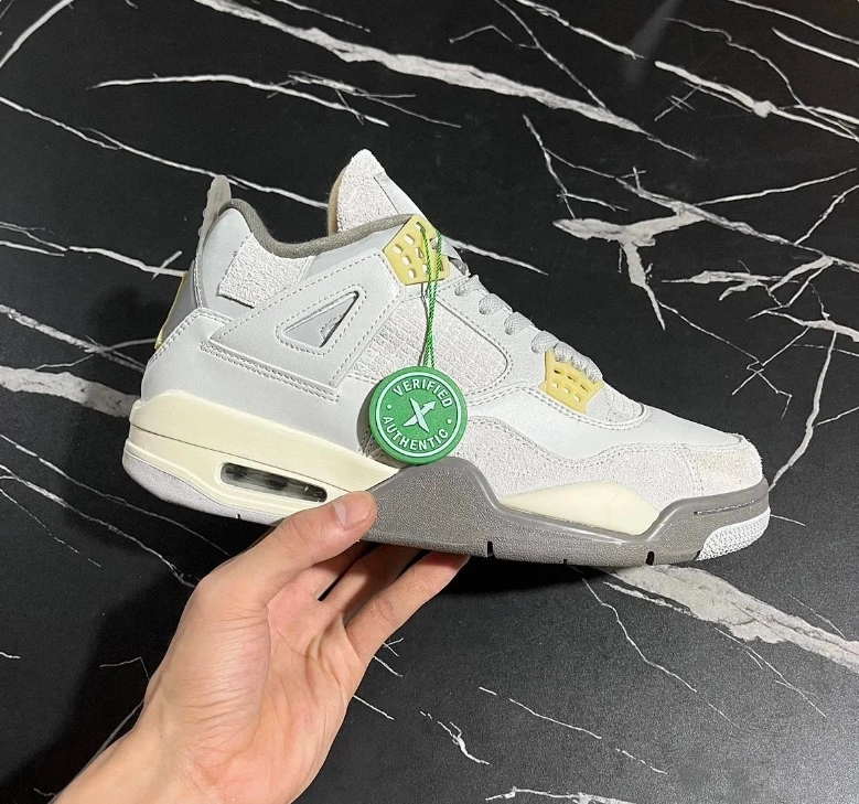 Jordan Retro 4