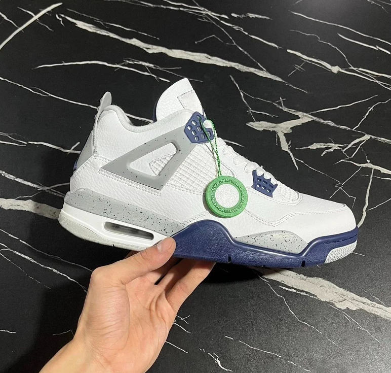 Jordan Retro 4