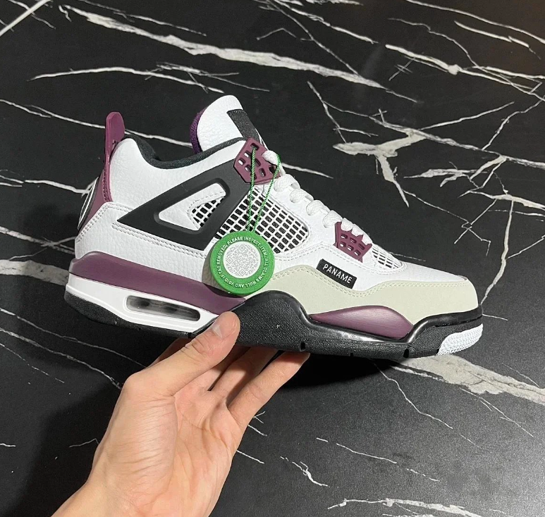Jordan Retro 4