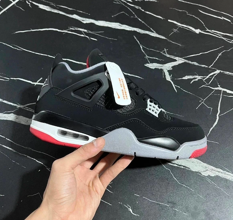 Jordan Retro 4