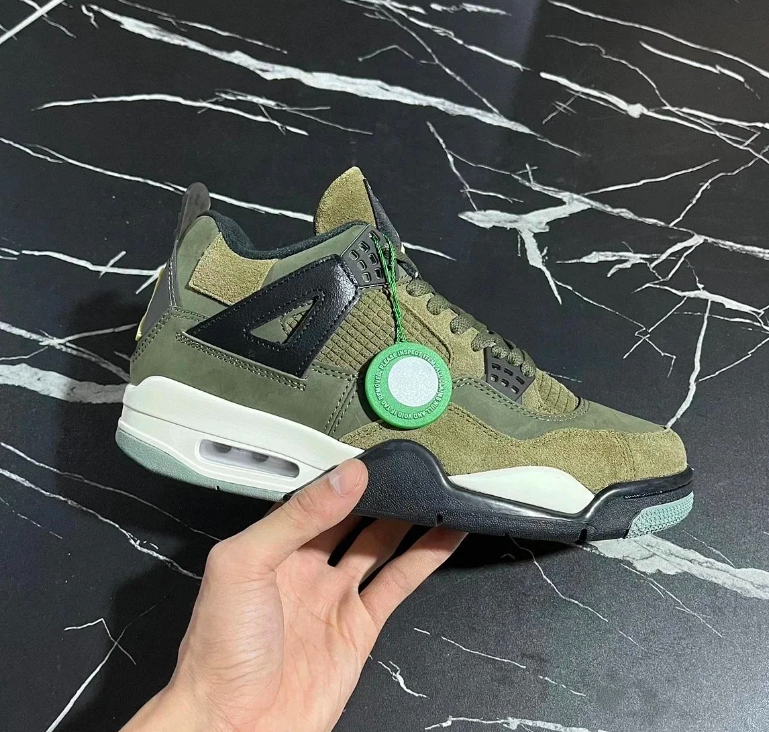 Jordan Retro 4