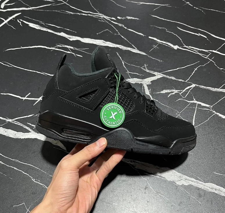 Jordan Retro 4